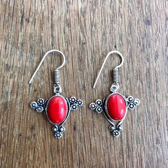 Jewelry - Handmade coral gemstone dangle earrings NWOT